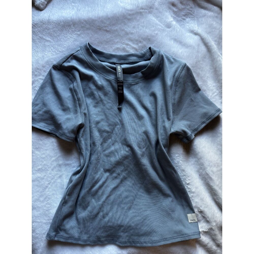 Vuori Pose Fitted Tee Womens S Blue Ribbed Short Sleeve Athletic Shirt